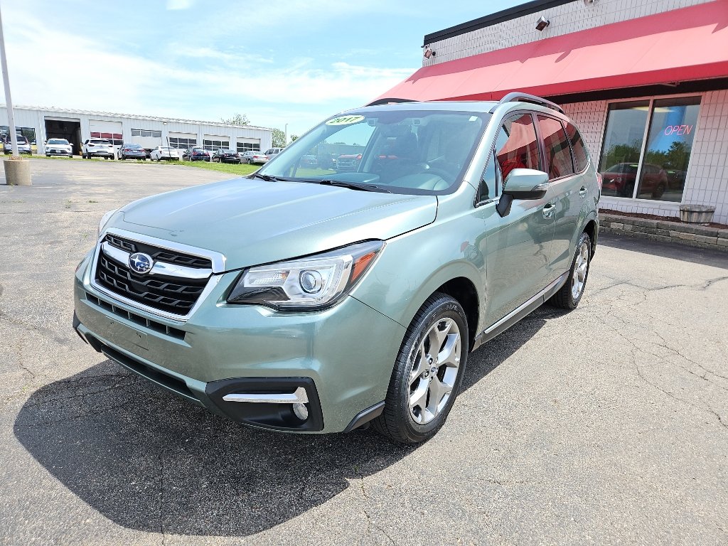 Used 2017 Subaru Forester 2.5i Touring AWD/4WD image 8