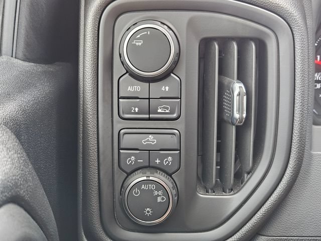 Used 2025 Chevrolet Silverado 1500 Custom AWD/4WD image 26