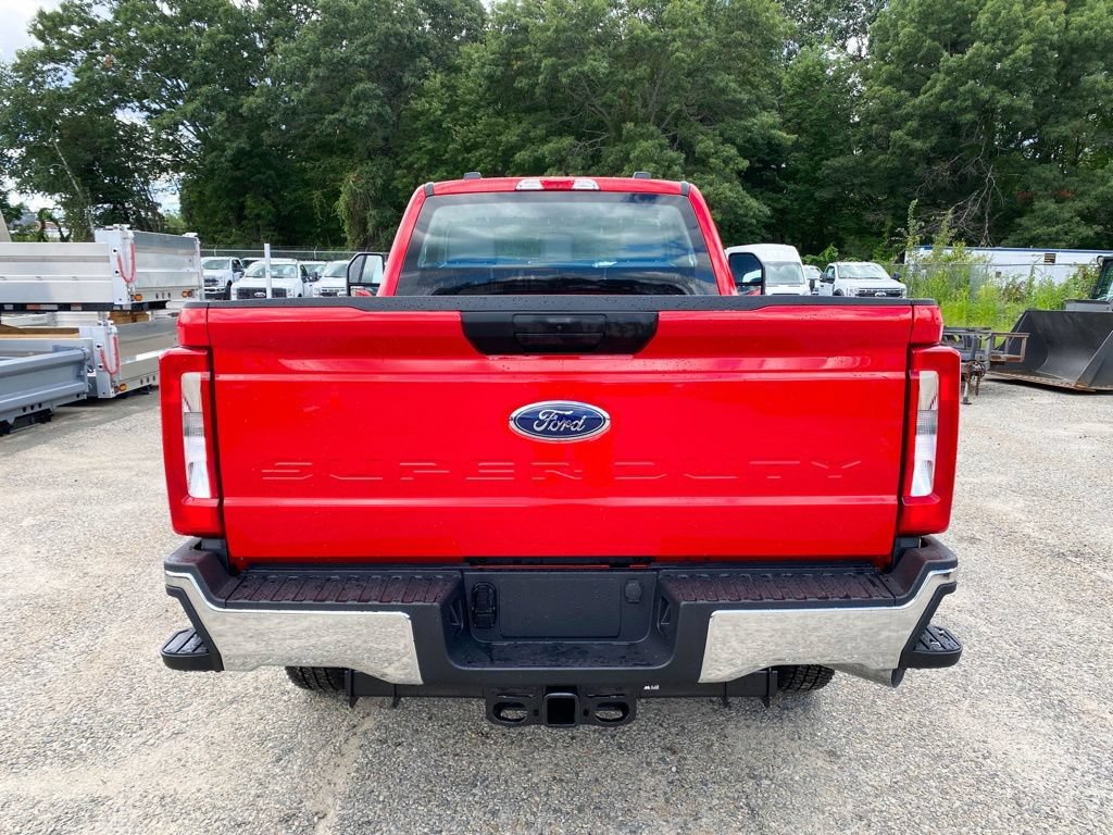 New 2026 Ford F250 XL w/ XL Chrome Package AWD/4WD image 4