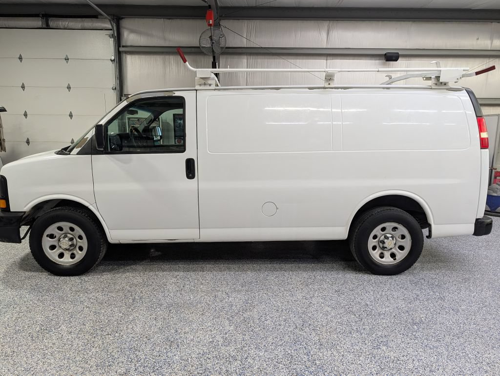Used 2012 Chevrolet Express 1500 w/ Power Package RWD image 2