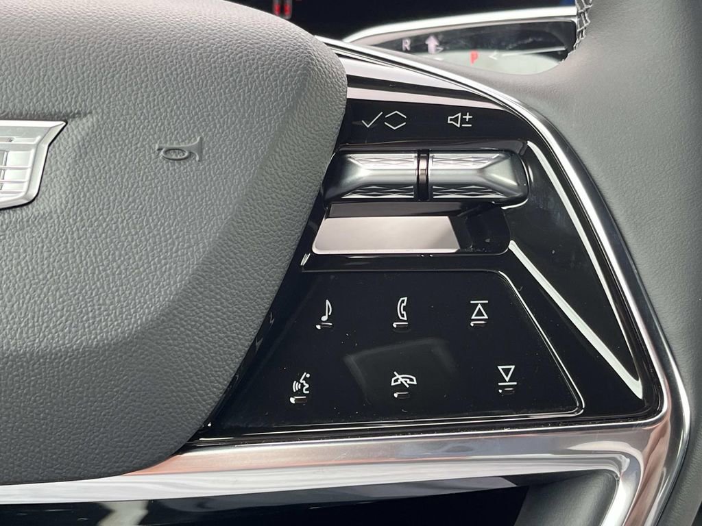 New 2026 Cadillac Vistiq Luxury image 30