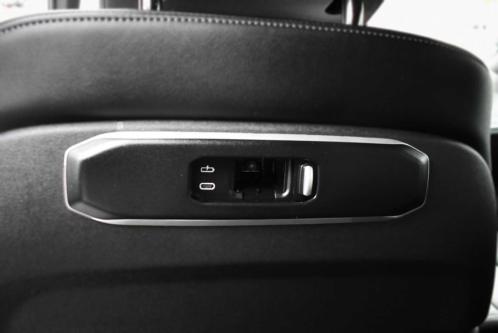 Used 2026 BMW X5 xDrive40i image 13