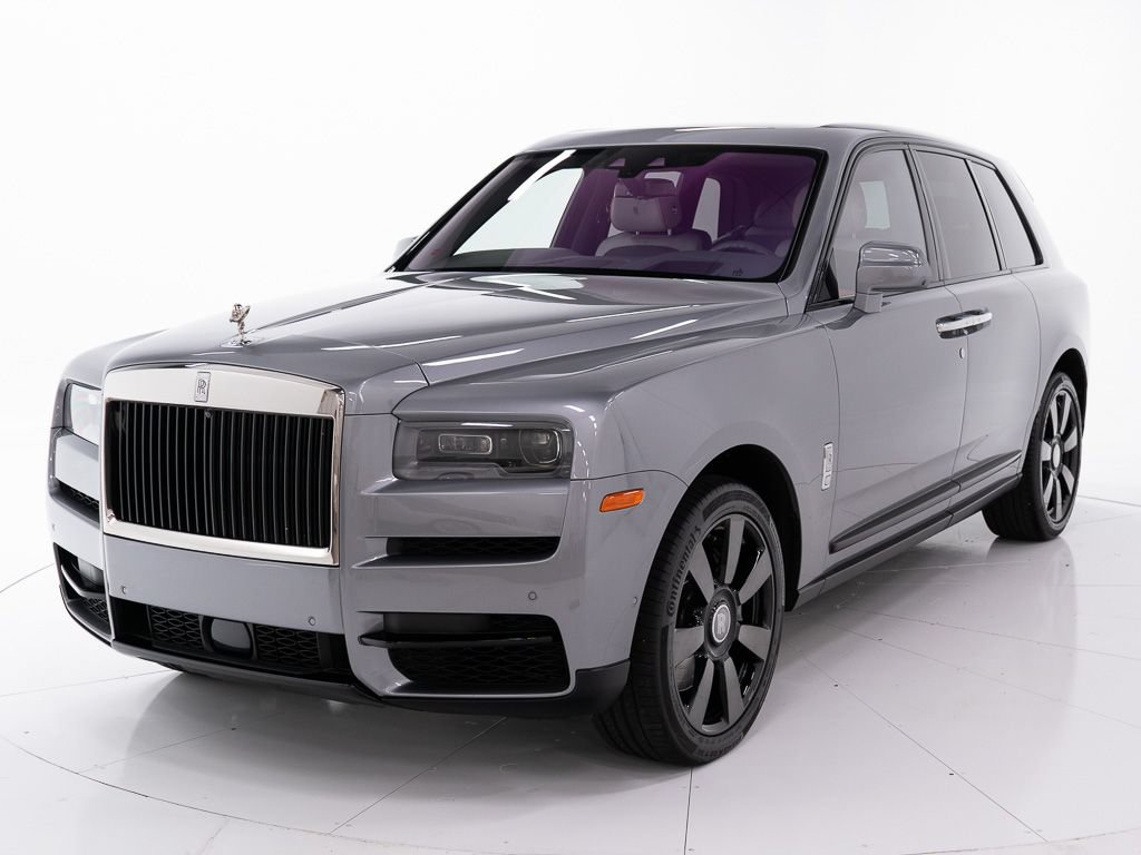 Certified 2023 Rolls-Royce Cullinan w/ Dark Exterior Package AWD/4WD image 1