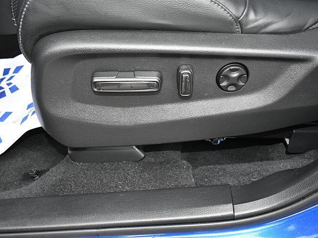 Certified 2021 Honda CR-V Touring image 11