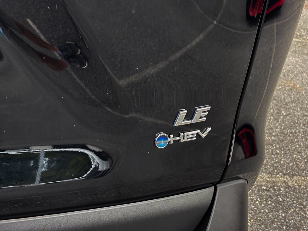 Certified 2025 Toyota RAV4 LE AWD/4WD image 14