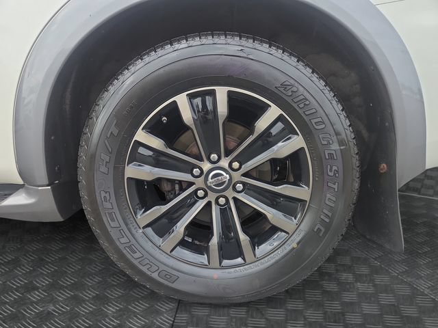 Used 2017 Nissan Armada Platinum w/ Captain Seat Package AWD/4WD image 38