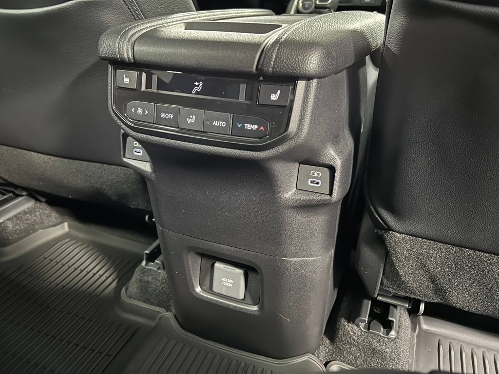 New 2026 Toyota Grand Highlander AWD Hybrid image 21