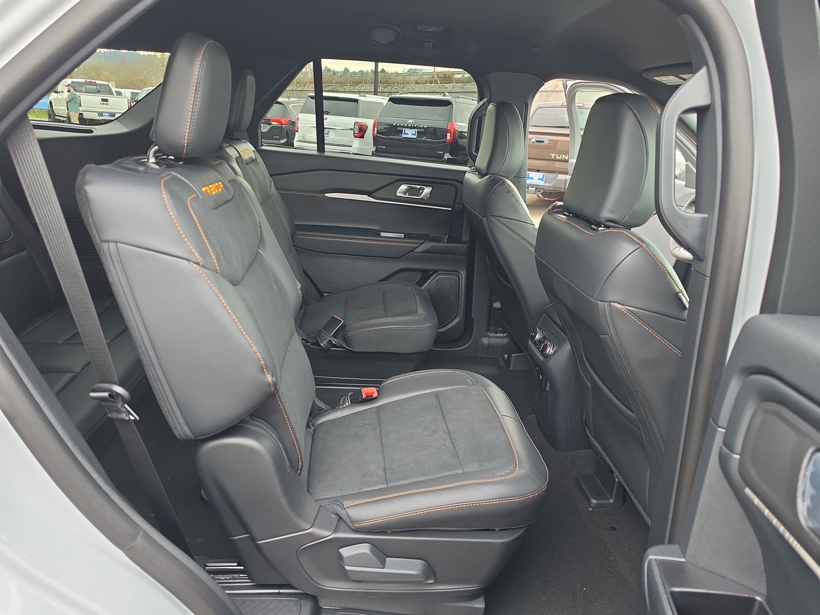 New 2026 Ford Explorer Tremor w/ Tremor Convenience Package image 18