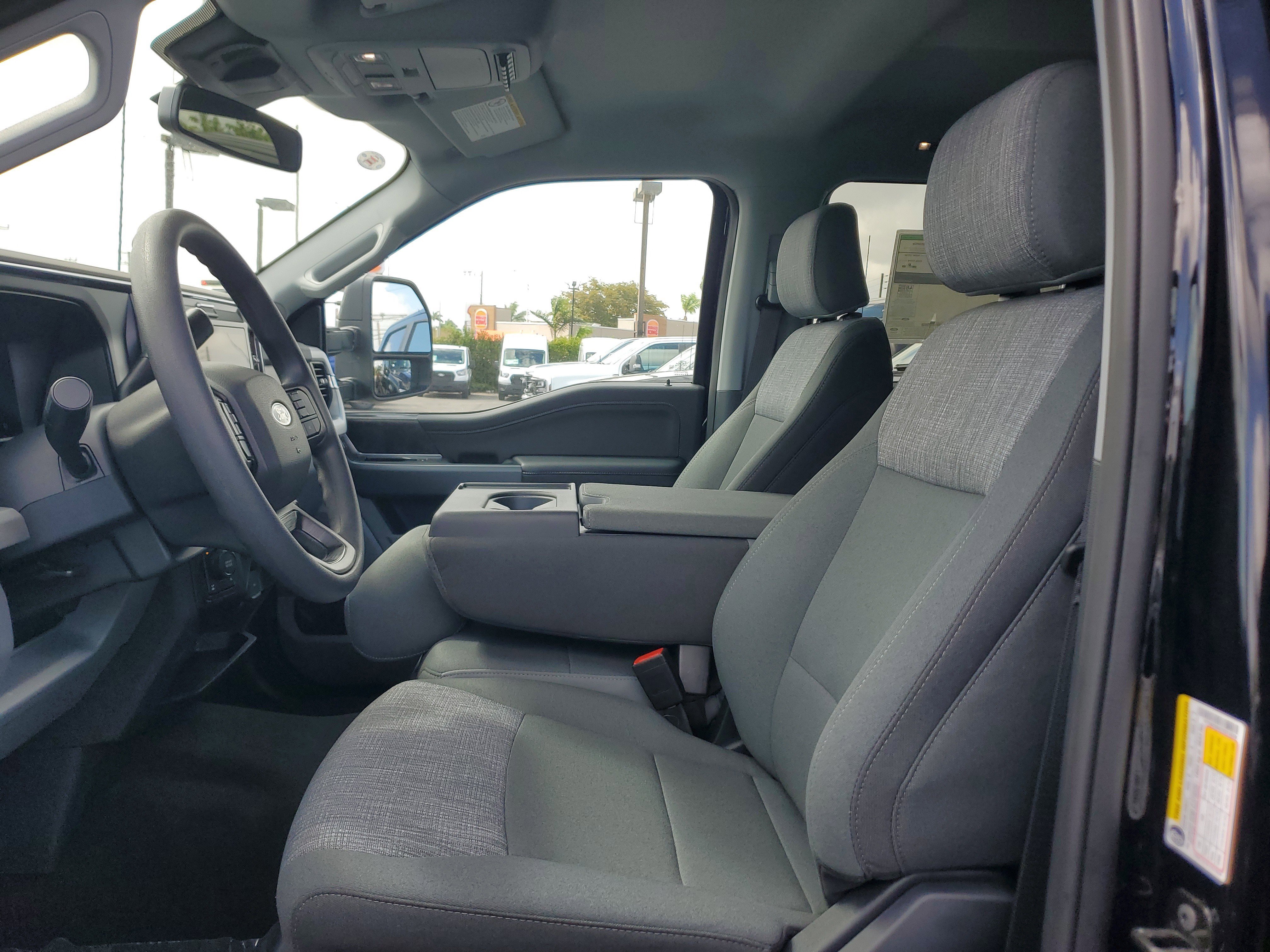 New 2026 Ford F250 XLT w/ XLT Premium Package image 10