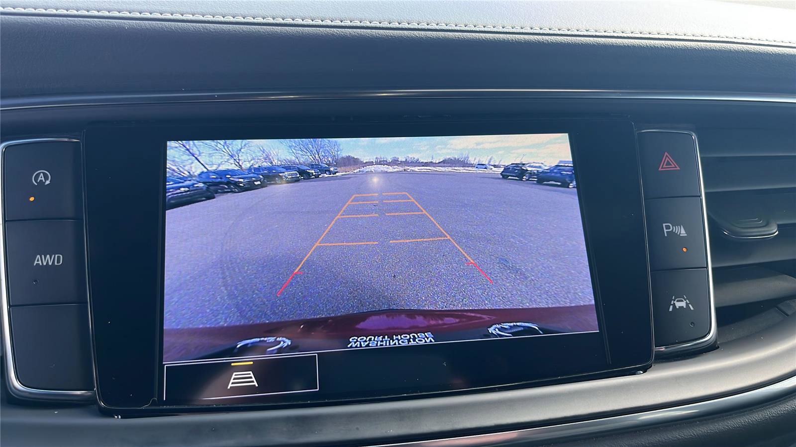 Used 2023 Buick Enclave Essence w/ Sport Touring Edition image 12