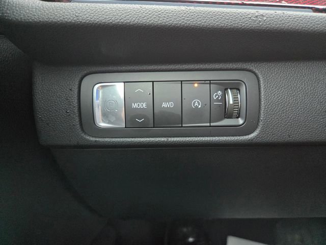 Used 2024 Chevrolet Traverse RS w/ LPO, Floor Liner Package AWD/4WD image 21