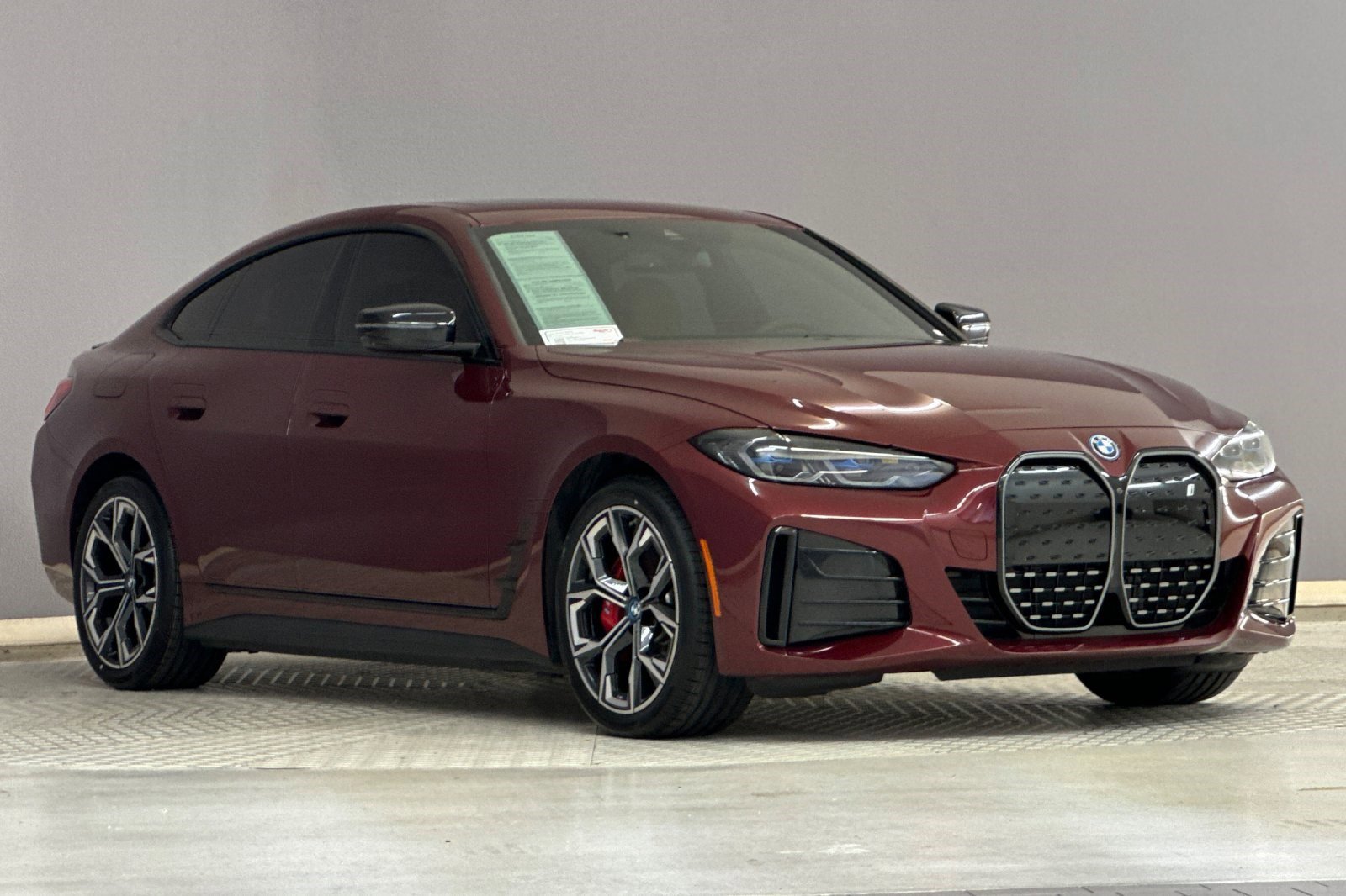 Certified 2024 BMW i4 eDrive35 w/ M Sport Package image 6