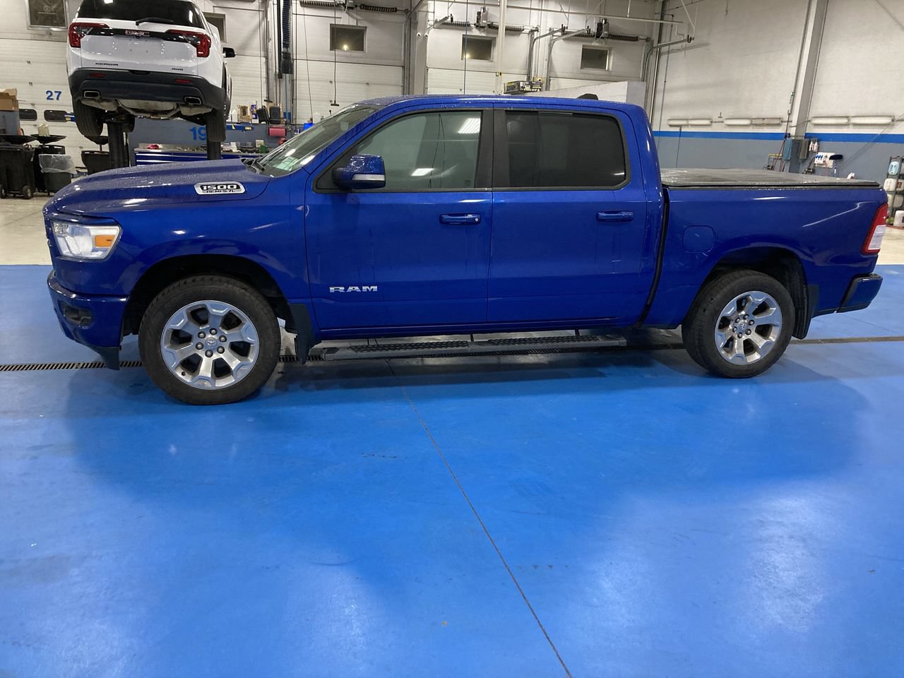 Used 2019 RAM 1500 Big Horn AWD/4WD image 4