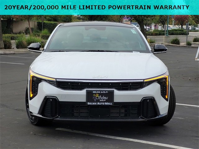 New 2025 Kia K4 GT-Line Turbo image 2