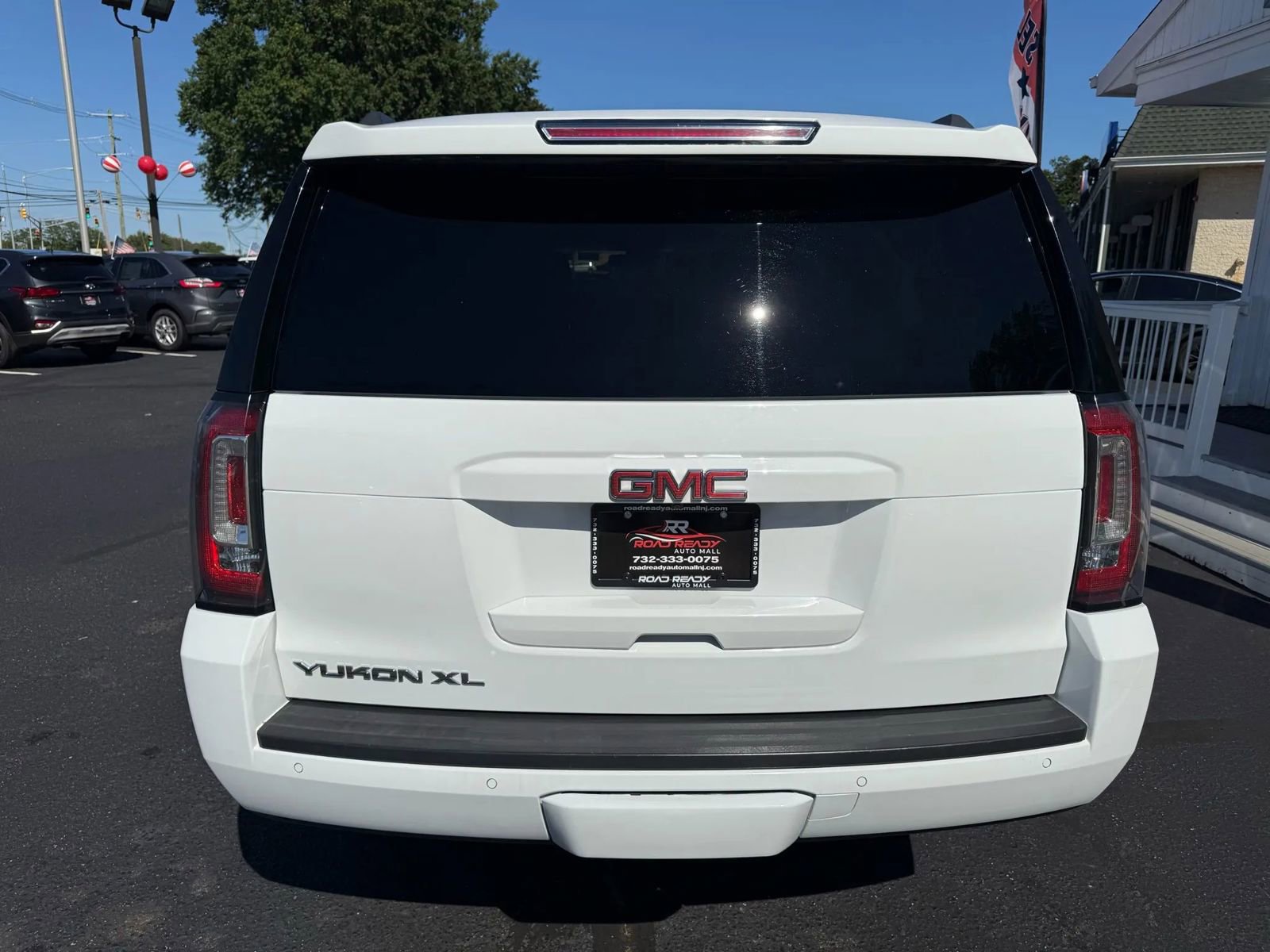 Used 2019 GMC Yukon XL SLT image 8