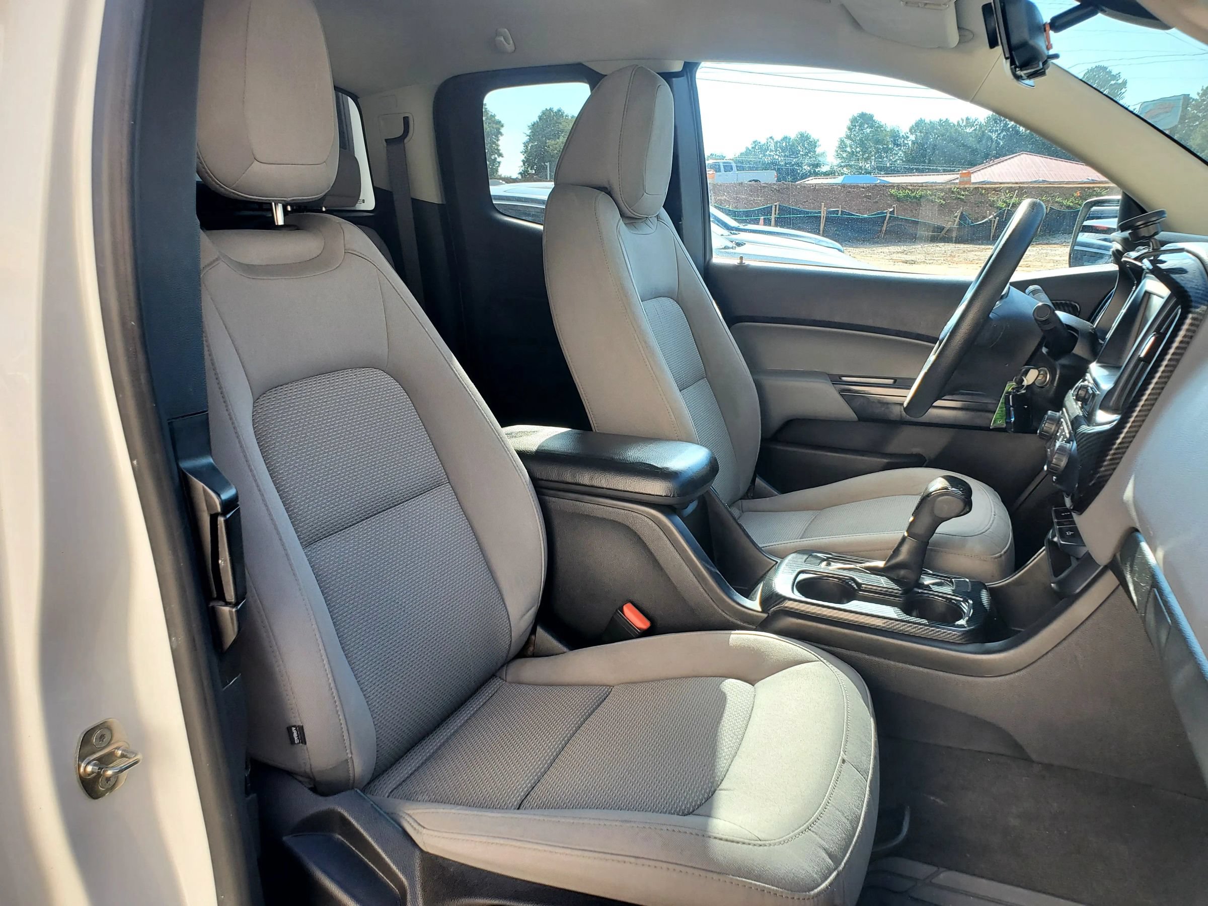 Used 2018 Chevrolet Colorado W/T RWD image 22