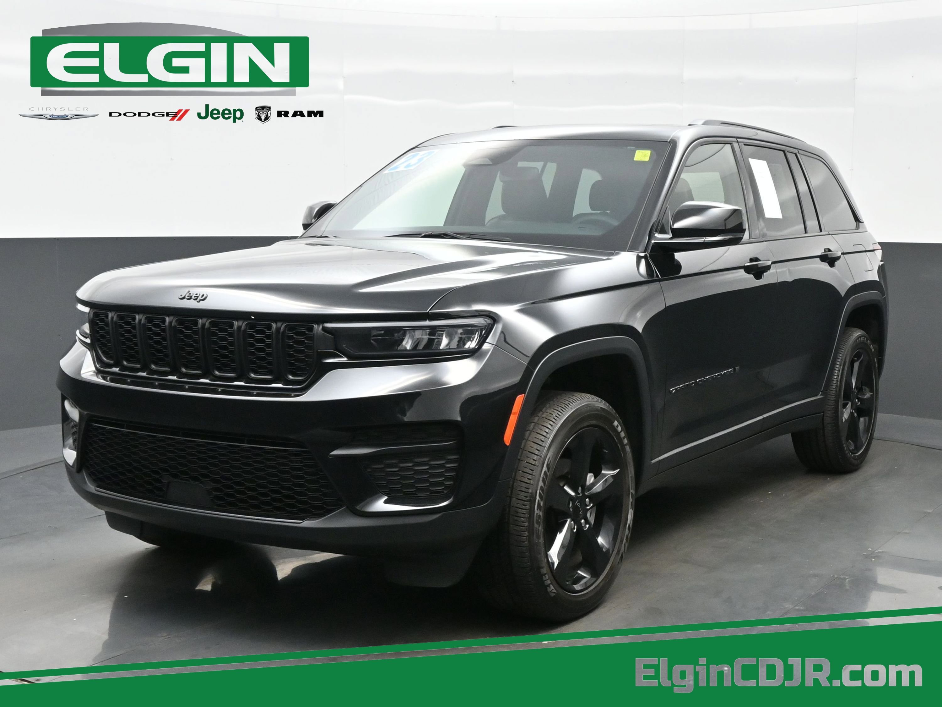 Used 2023 Jeep Grand Cherokee Altitude