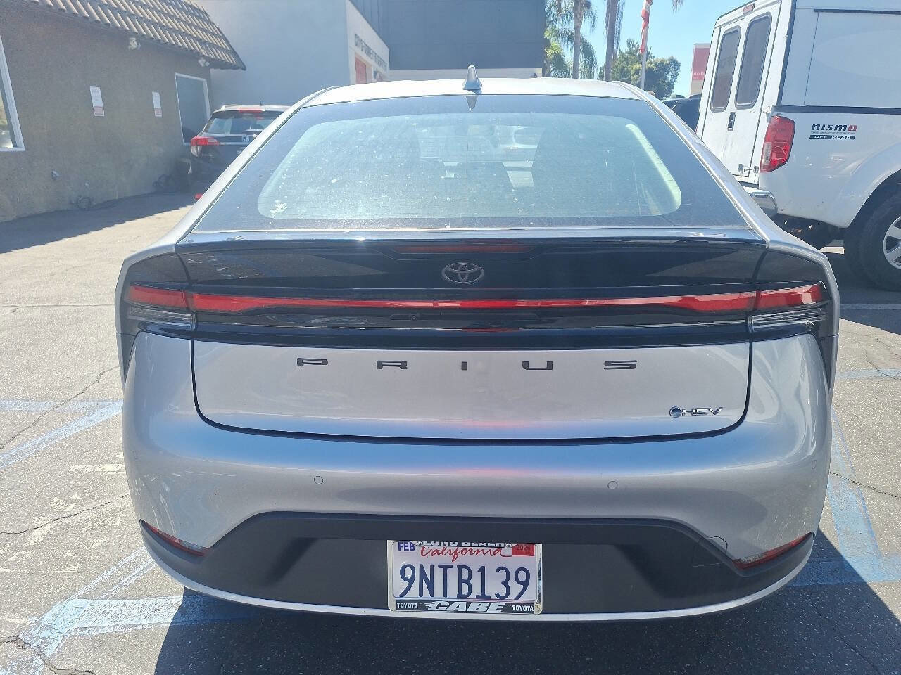 Used 2024 Toyota Prius LE image 9