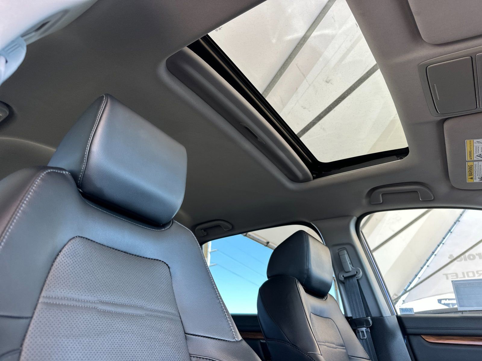 Used 2020 Honda CR-V Touring image 17