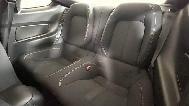 Used 2022 Ford Mustang Coupe RWD image 27