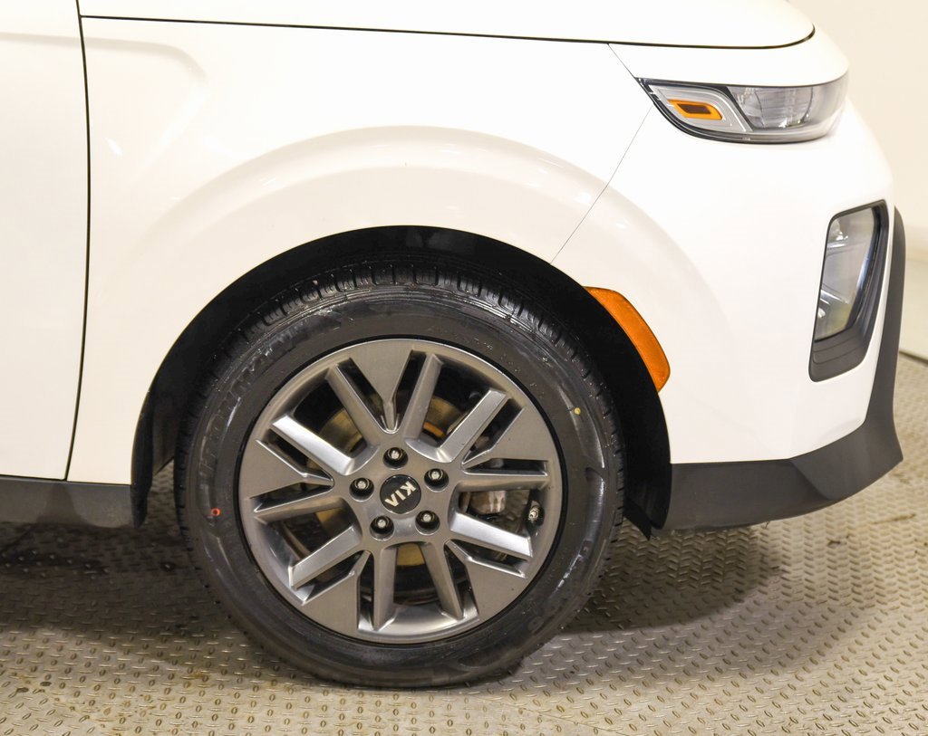 Used 2021 Kia Soul S image 13