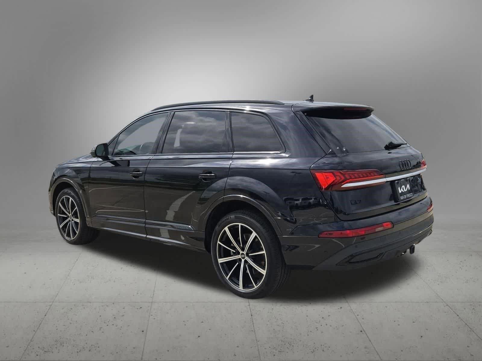 Used 2021 Audi Q7 3.0T Prestige w/ Prestige Package image 4