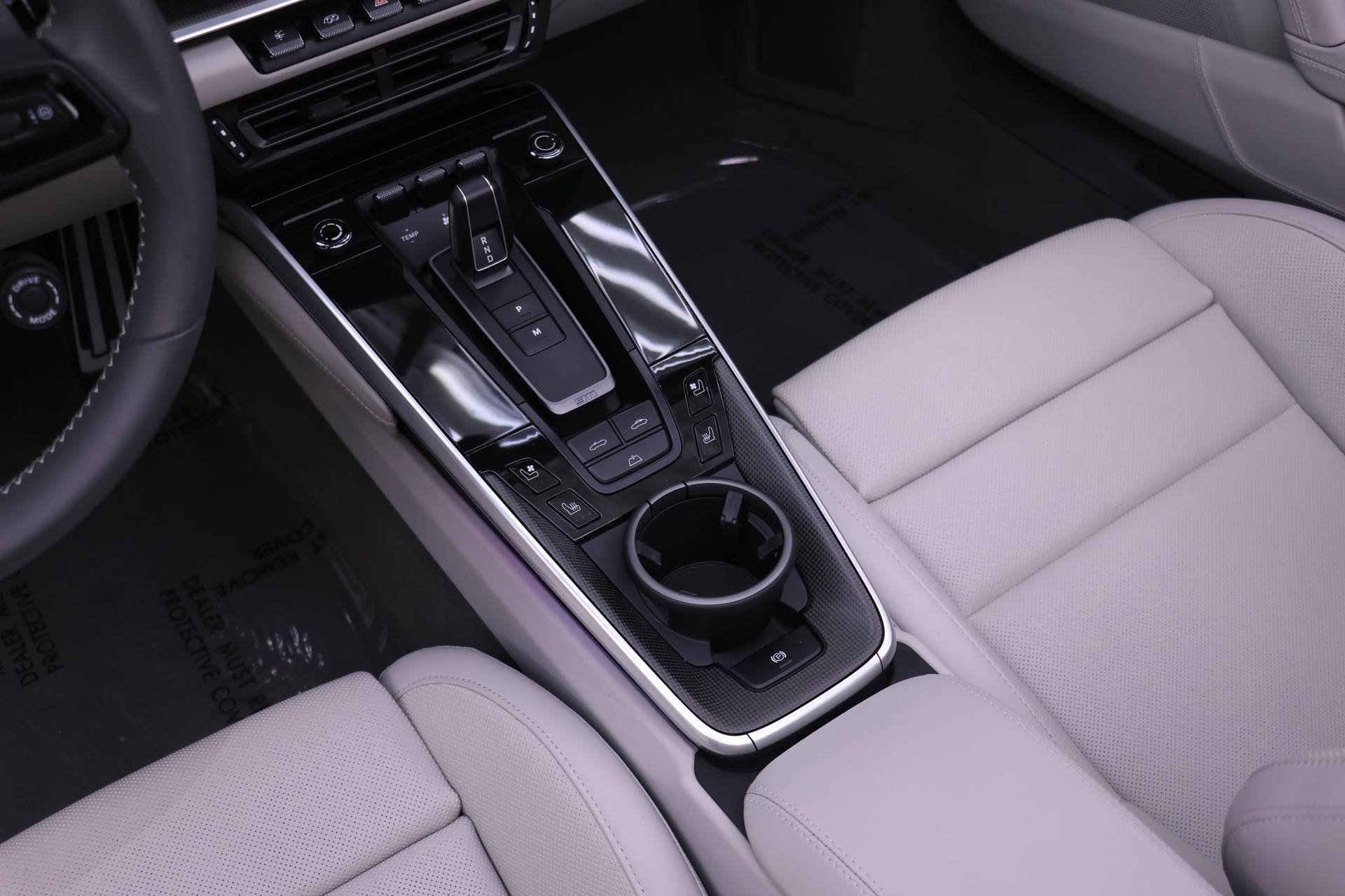 Certified 2022 Porsche 911 Turbo S AWD/4WD image 20