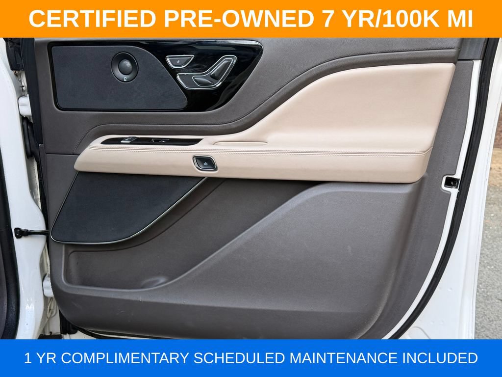 Used 2023 Lincoln Aviator Reserve w/ Elements Package Plus AWD/4WD image 12