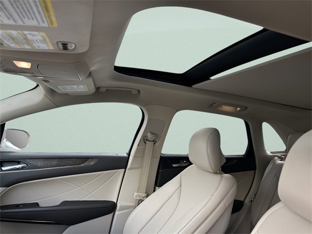 Used 2018 Lincoln MKC Reserve image 22