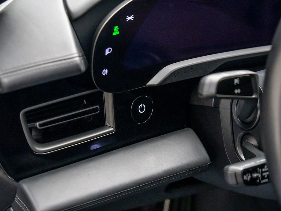 Used 2021 Porsche Taycan Turbo S image 20