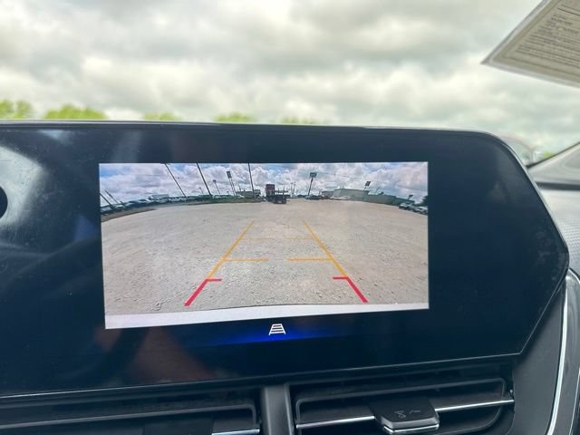 Used 2025 Chevrolet Trax ACTIV w/ Sunroof Package FWD image 15