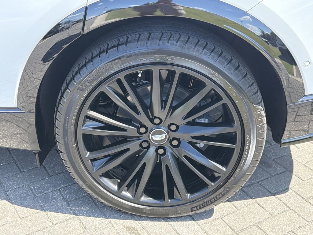 New 2026 Cadillac Lyriq Premium Sport w/ LPO, ONYX Package AWD/4WD image 31