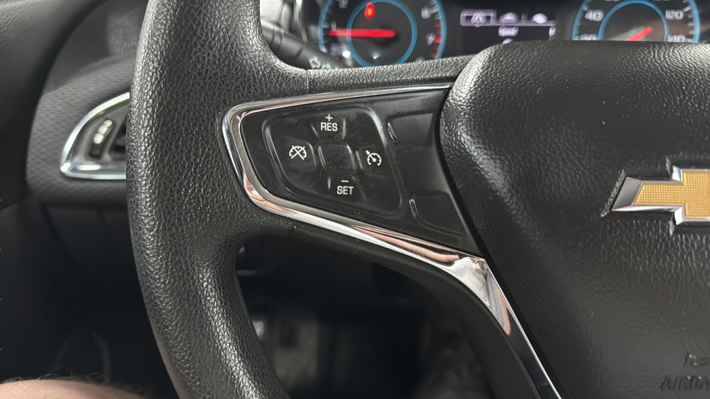 Used 2018 Chevrolet Cruze LT w/ Convenience Package image 34
