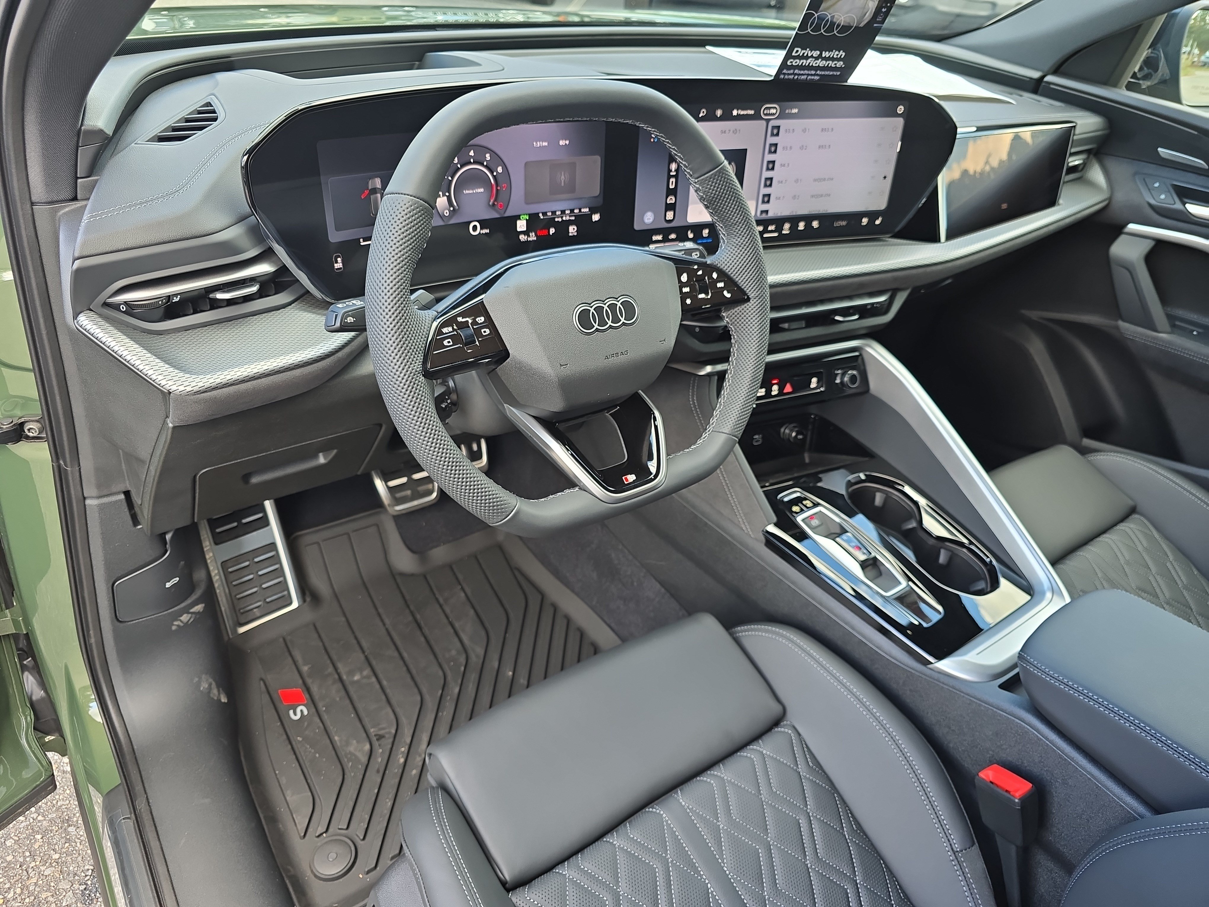 New 2026 Audi SQ5 Prestige AWD/4WD image 16
