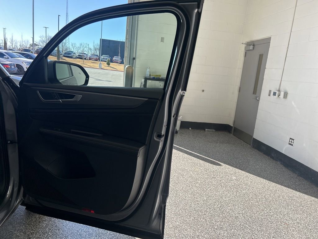 New 2026 Volkswagen Atlas Cross Sport SE AWD/4WD image 27