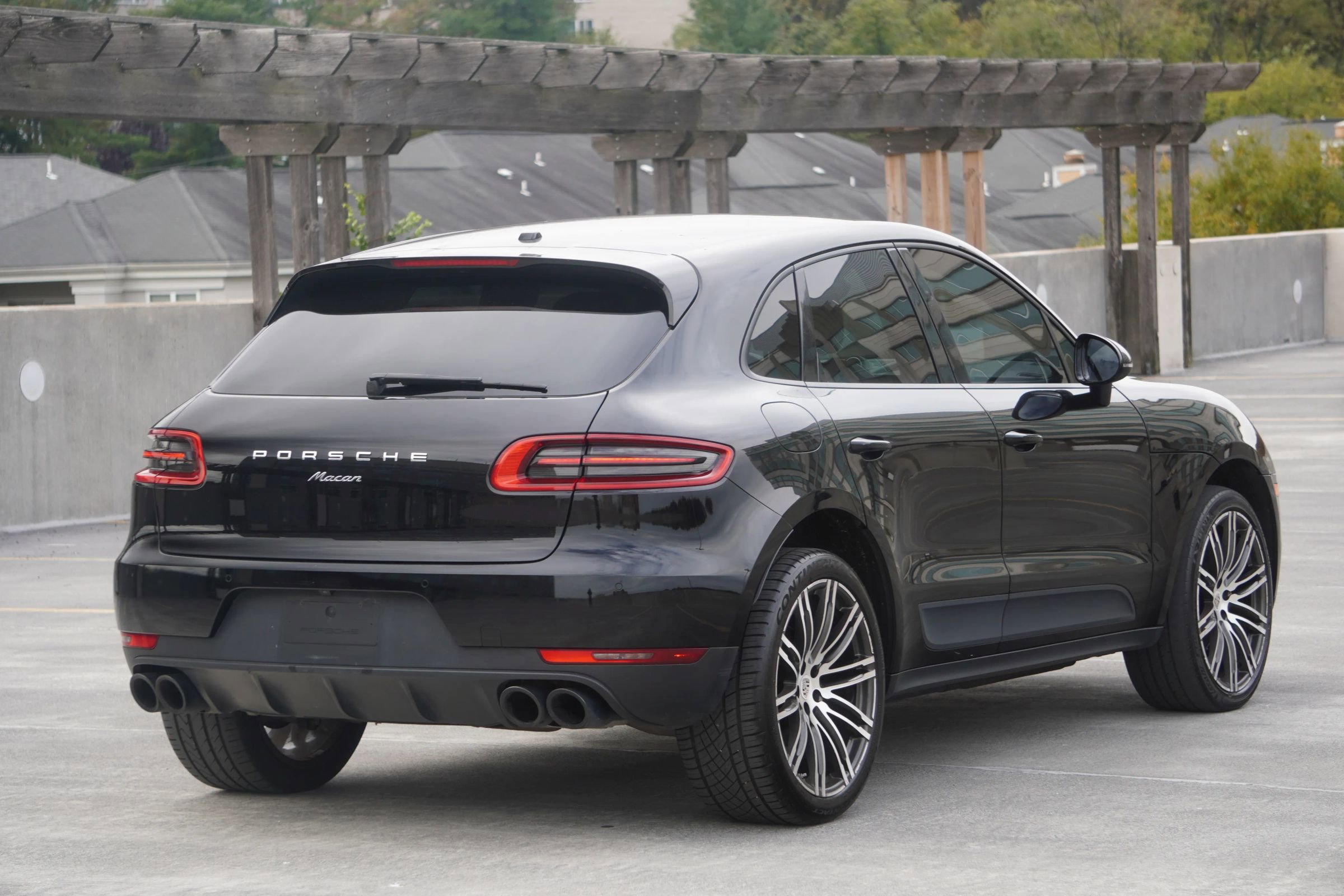 Used 2017 Porsche Macan image 15