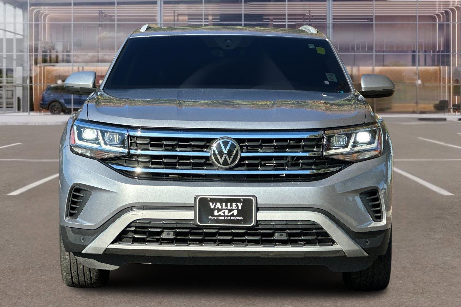 Used 2020 Volkswagen Atlas Cross Sport SEL image 6
