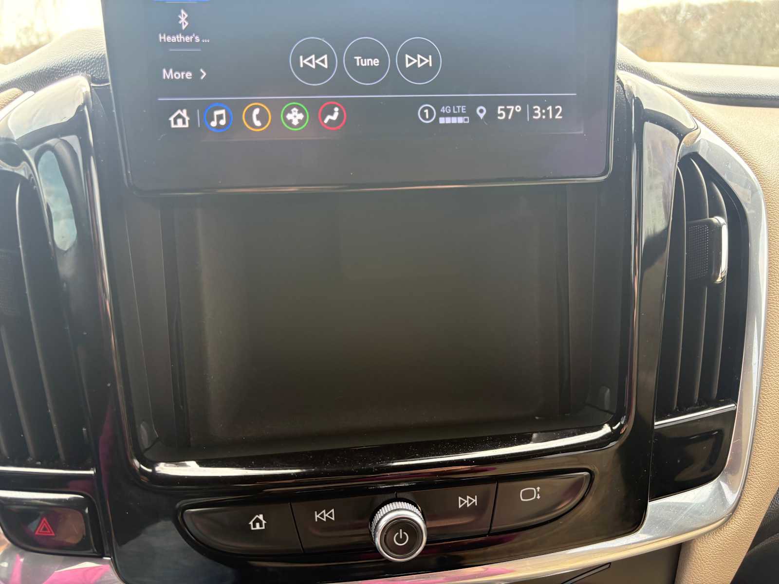Used 2022 Chevrolet Traverse LT AWD/4WD image 22