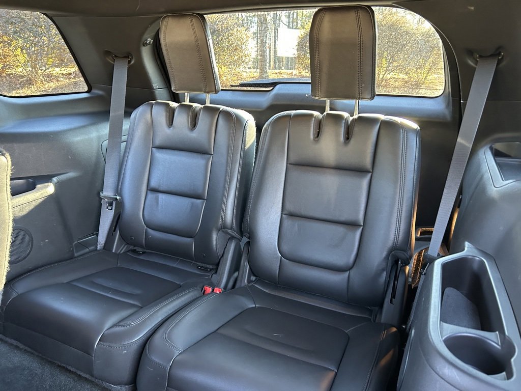 Used 2014 Ford Explorer XLT w/ Equipment Group 202A image 40