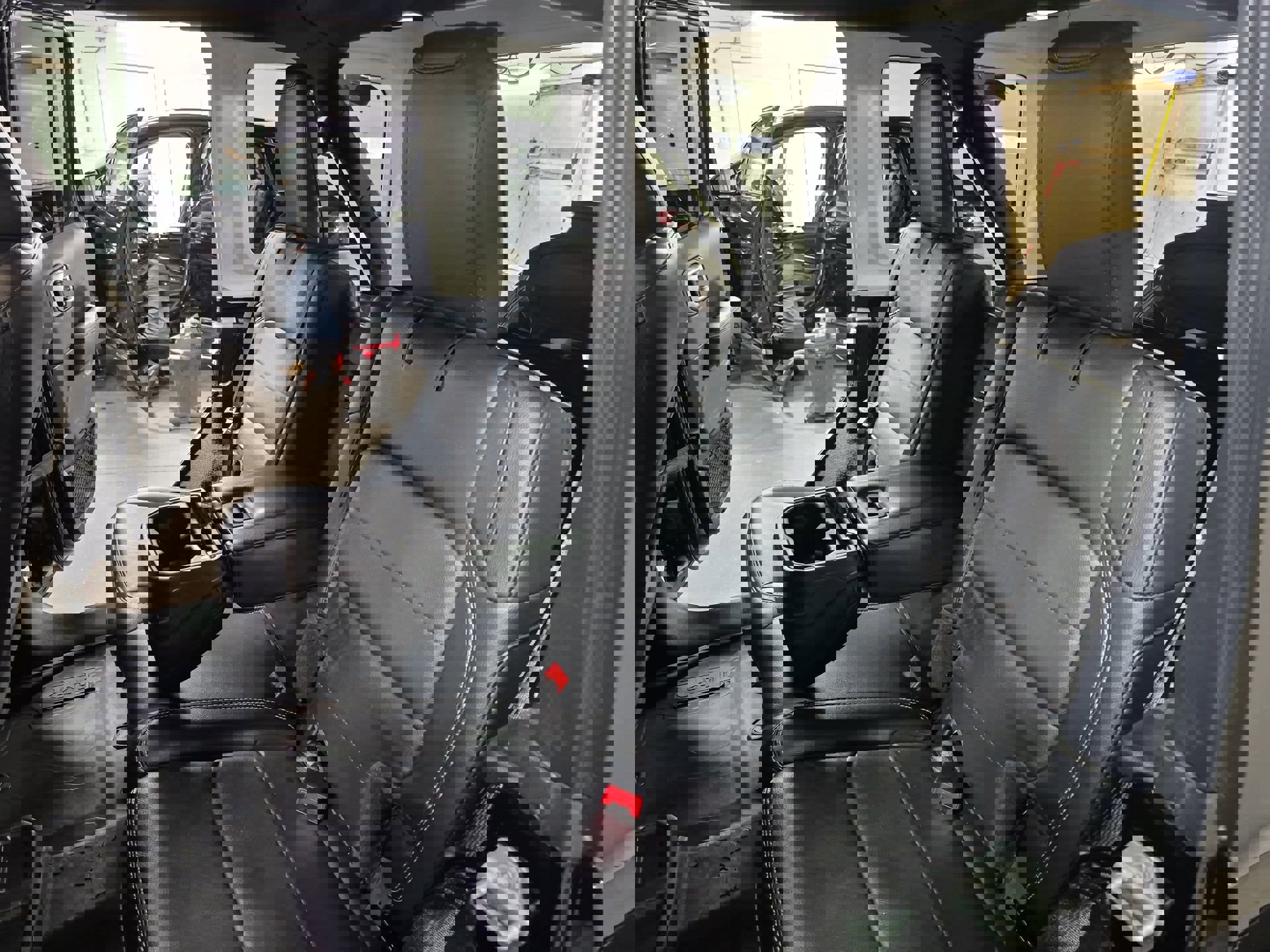 Used 2023 Jeep Wrangler Sahara w/ Cold Weather Group image 26