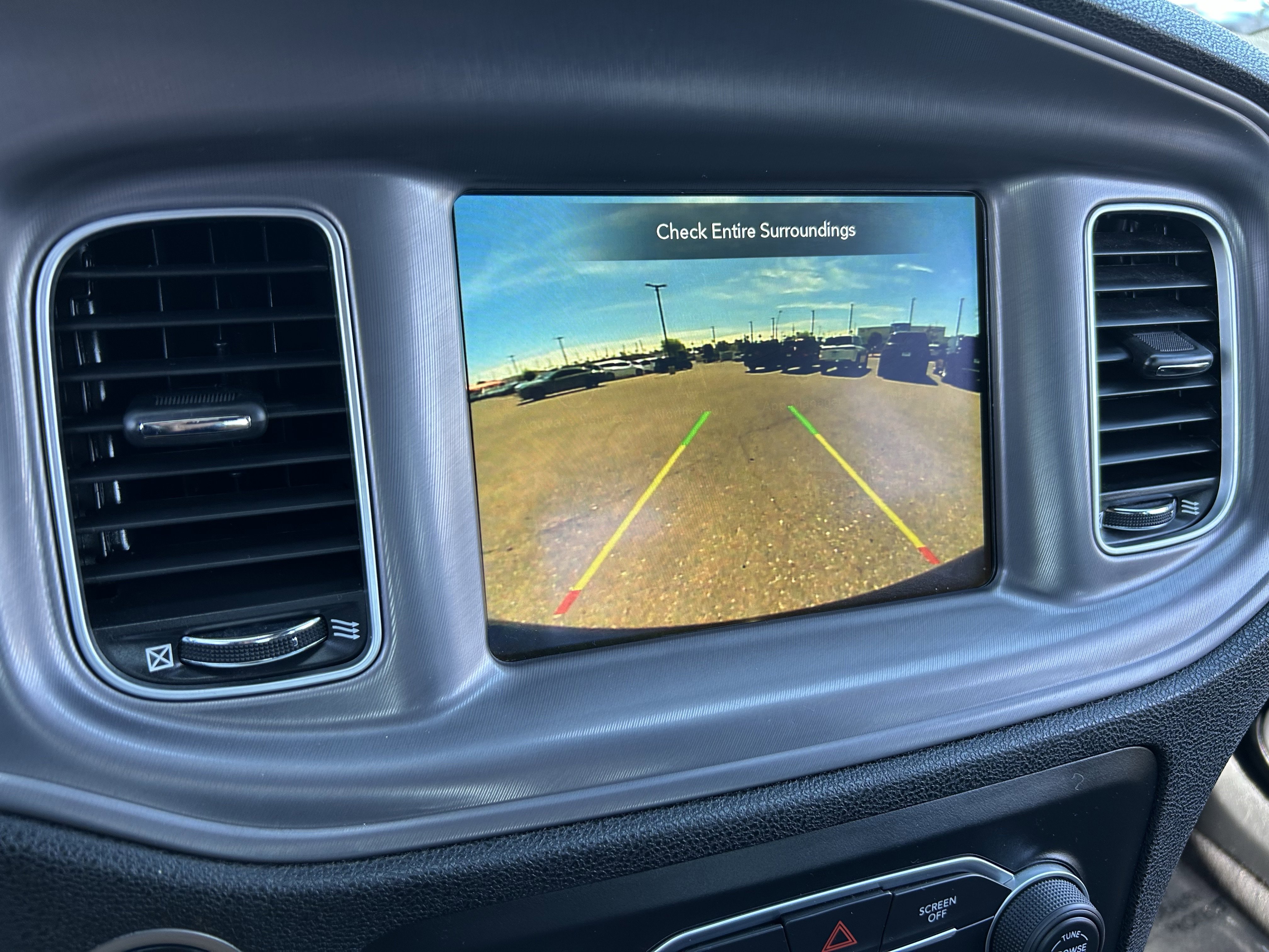 Used 2023 Dodge Charger SXT image 28