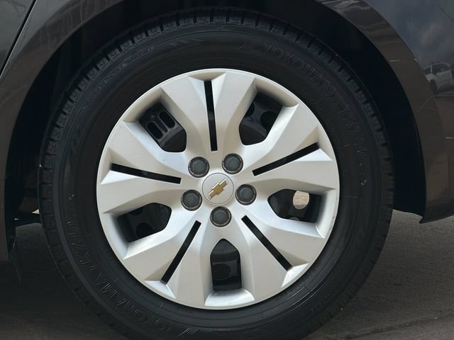 Used 2014 Chevrolet Cruze LS FWD image 28