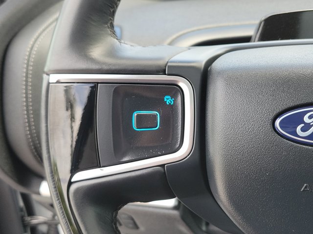 Certified 2025 Ford Expedition Platinum image 25