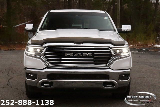 Used 2019 RAM 1500 Limited AWD/4WD image 2