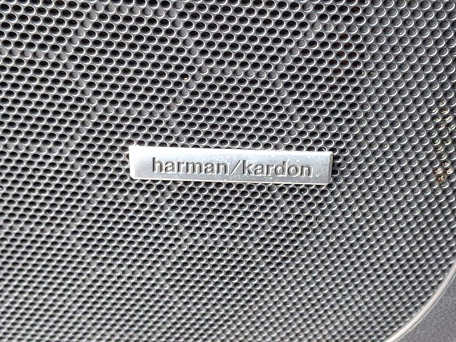 Used 2021 Subaru Ascent Limited w/ Technology Package image 28