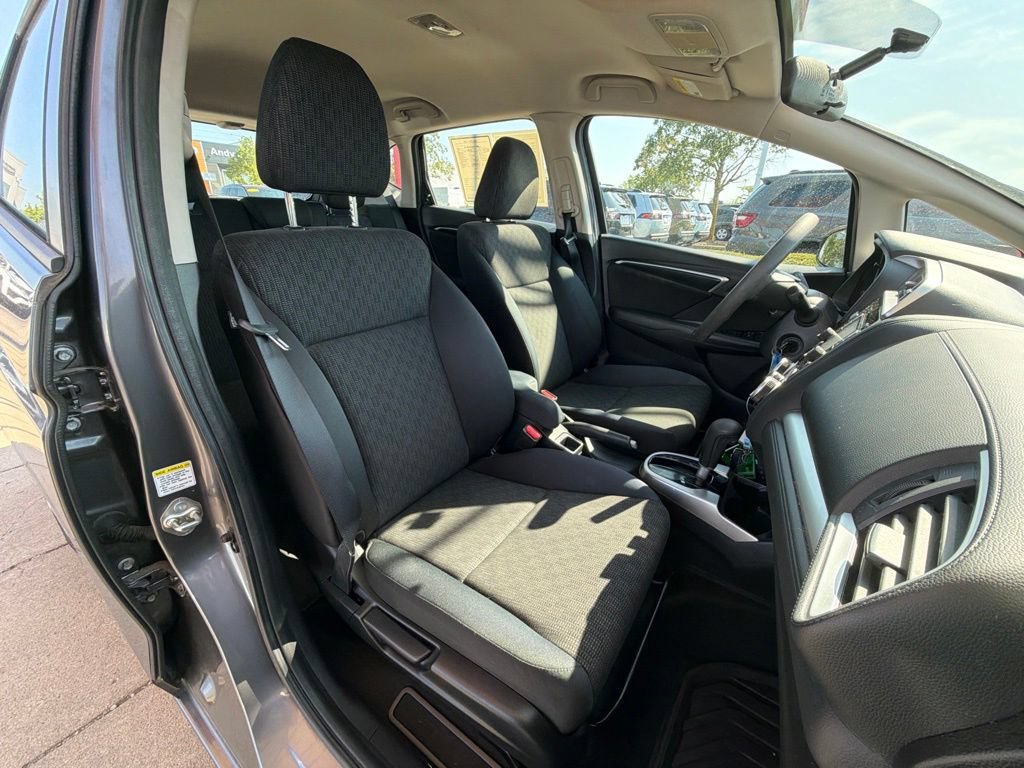 Used 2015 Honda Fit LX image 21