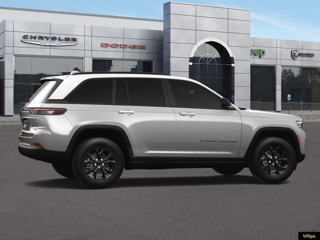 New 2025 Jeep Grand Cherokee Laredo image 15