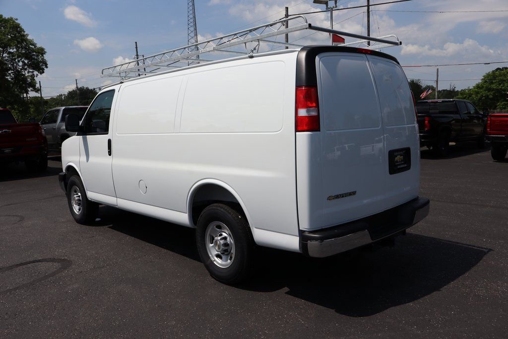 New 2025 Chevrolet Express 2500 w/ Driver Convenience Package image 24