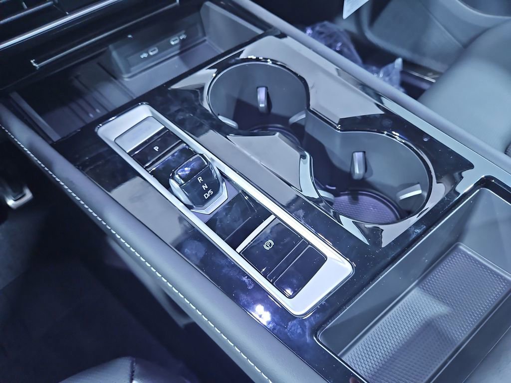 New 2026 Volkswagen Atlas SEL Premium R-Line image 24