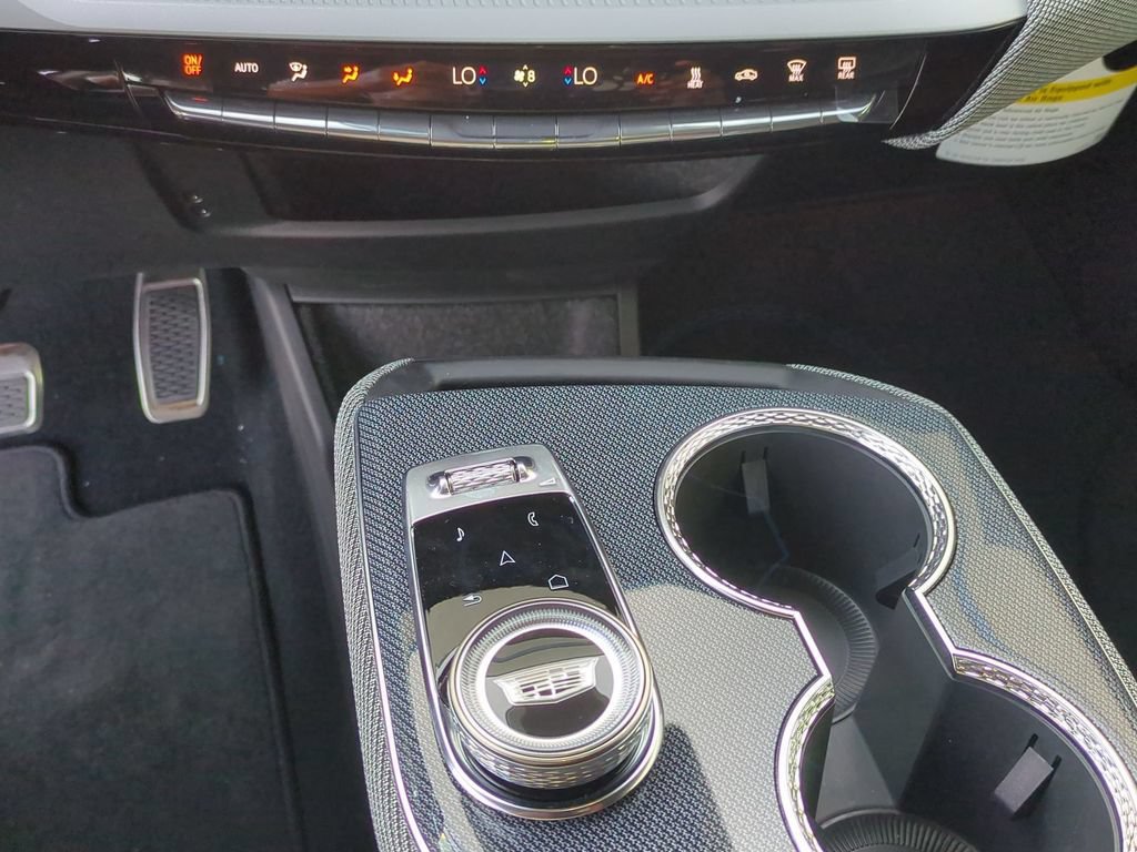 New 2026 Cadillac Optiq Luxury 1 RWD image 16